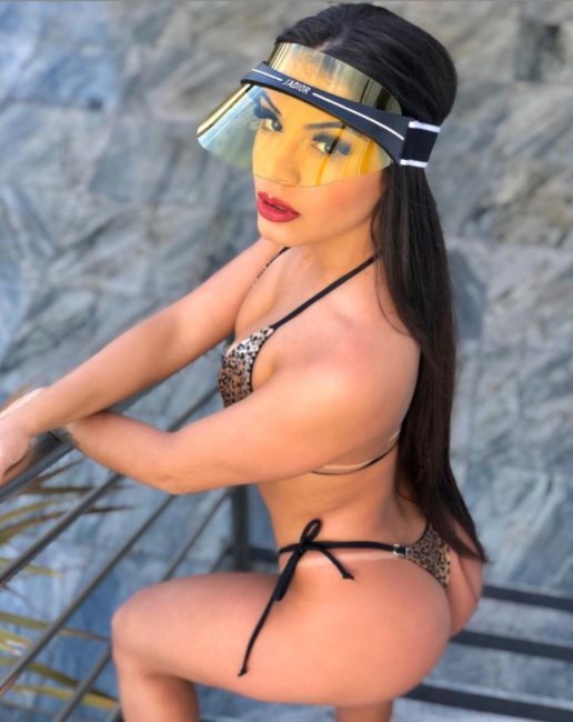 bee chakanyuka recommends kellyta tharsys pic