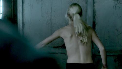 ben fogelson recommends Laura Vandervoort Nude