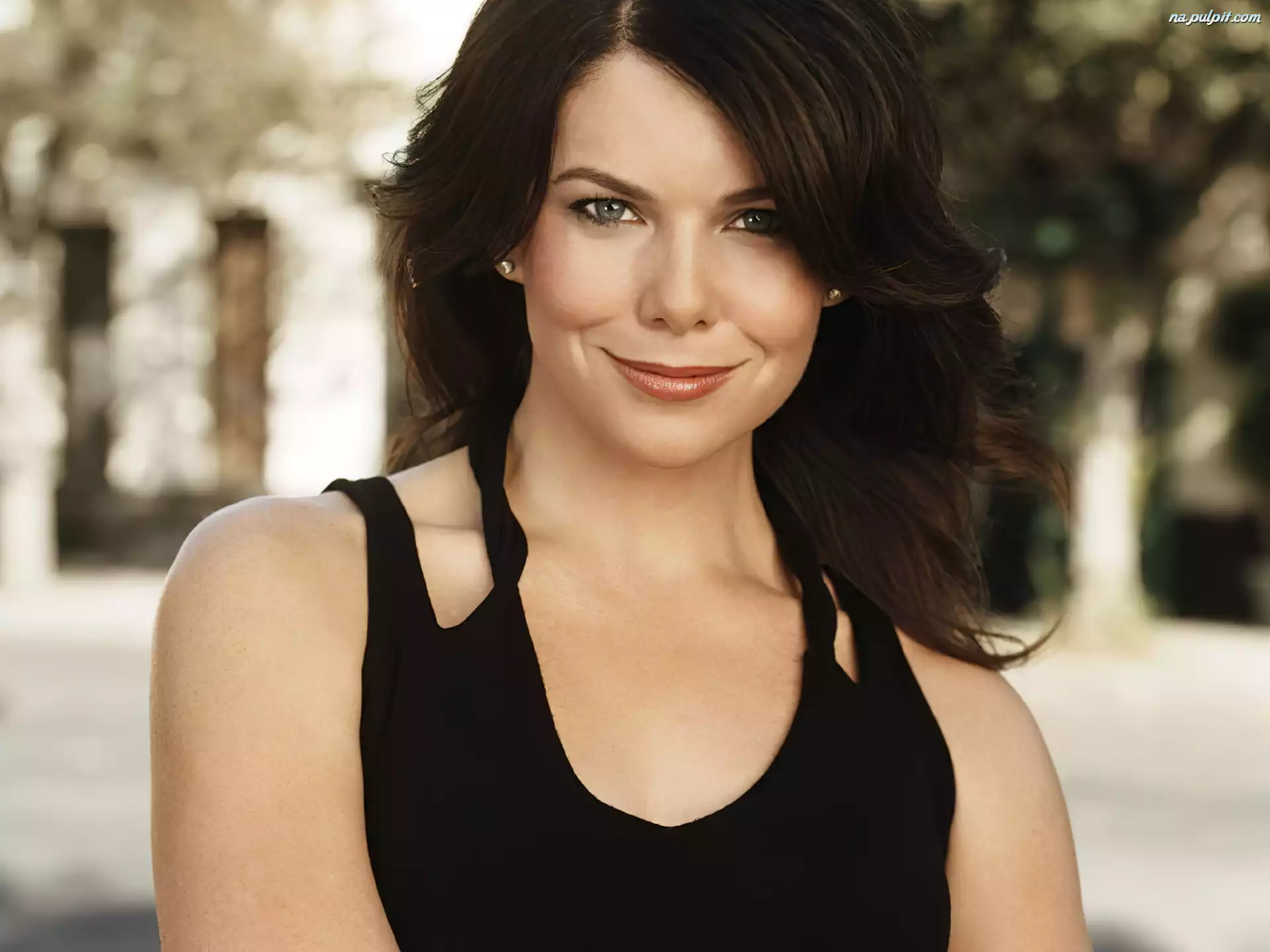 lauren graham nude - linsey donovan porn natalie lust mofos