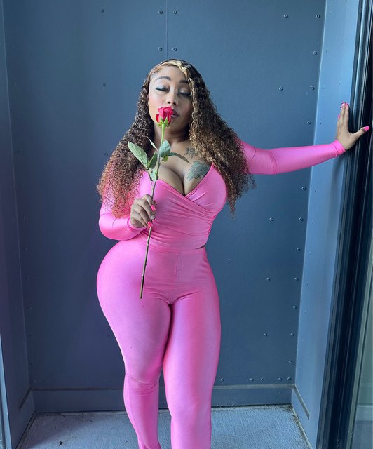al cason like red layla photo angie hornaday recommends girlfriend striptease pic