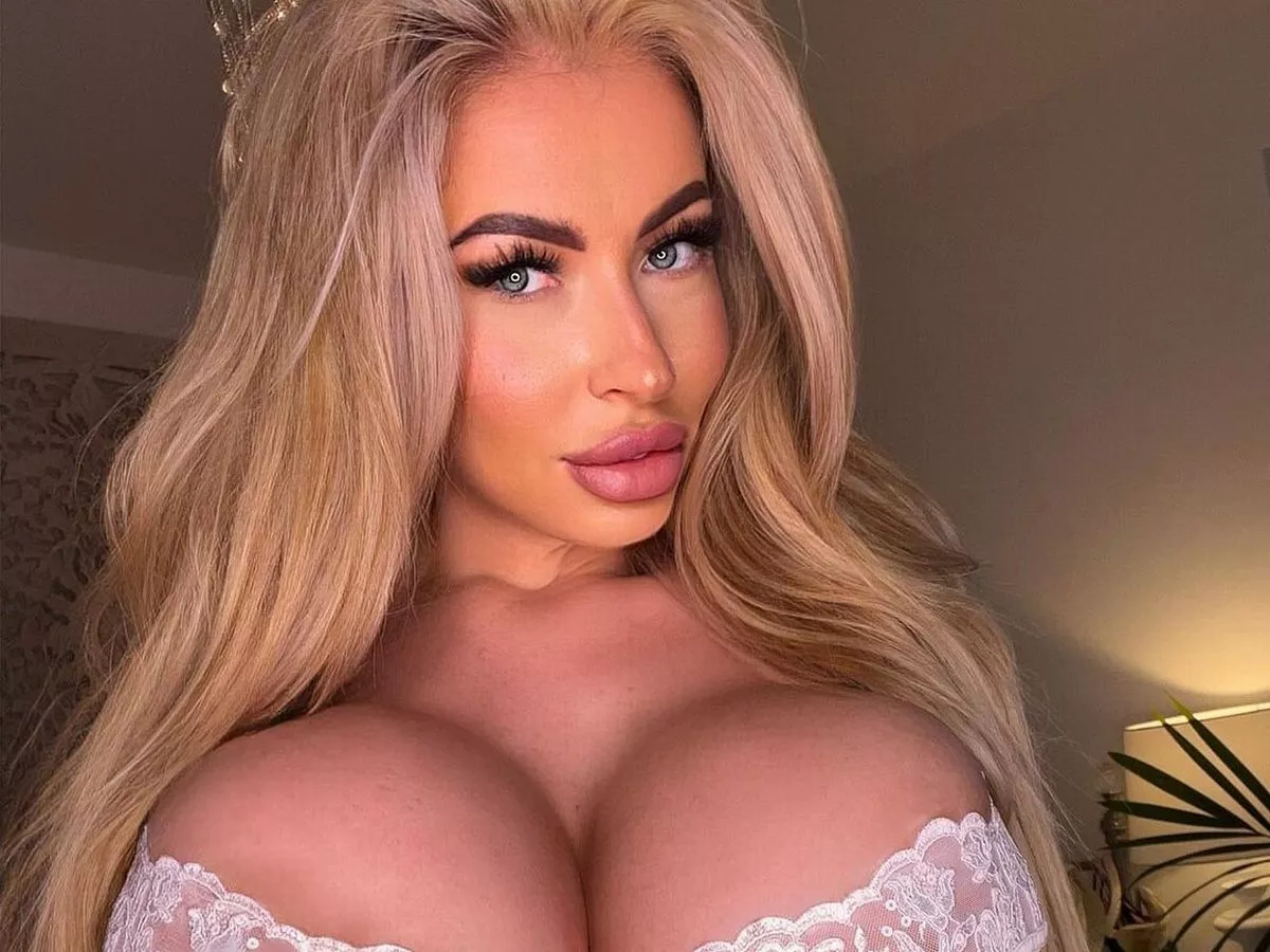 Best of Lesbian big fake tits