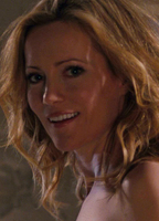 an giang like leslie mann topless photo andy islam recommends leslie mann topless pic