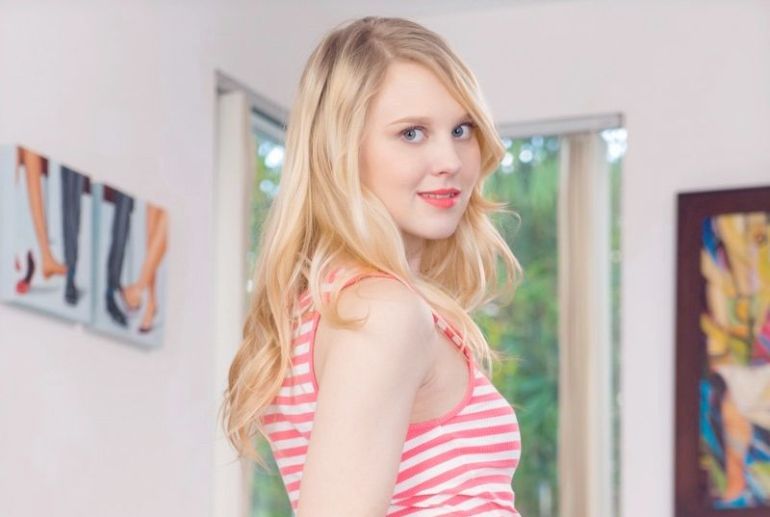 lily rader brother - porn showing off cross dresser escorts