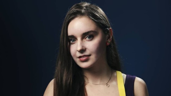 alyssa buchholz recommends loserfruit p o r n pic