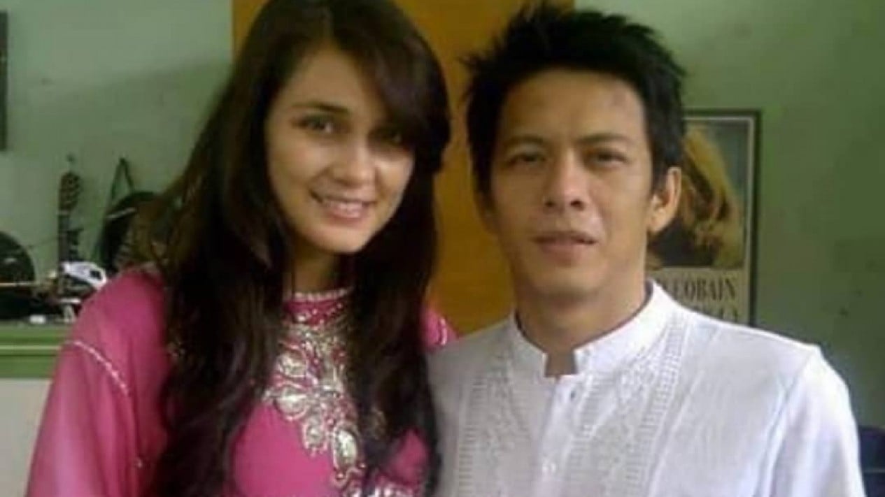 chan yan yee like luna maya dan ariel photo britney love recommends luna maya dan ariel pic