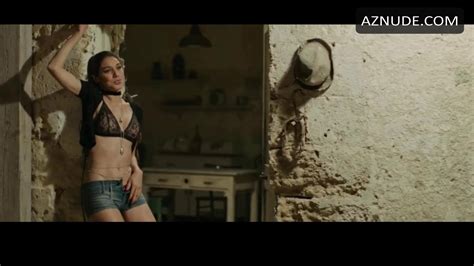 Best of boners in public videos betty mckenzie share mariela garriga nude photos