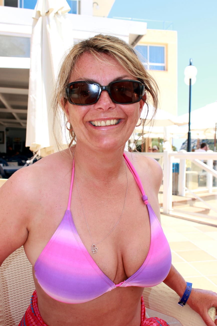 aira castillo recommends Mature On Nude Beach
