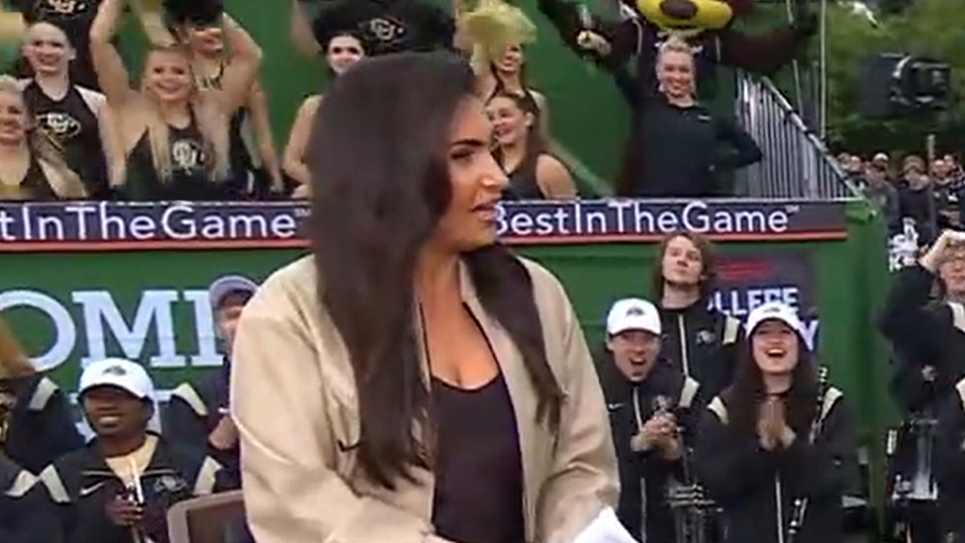 anu viswanath recommends Molly Qerim Tits