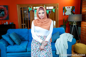 carman tse add mona azar super bowl tradition photo