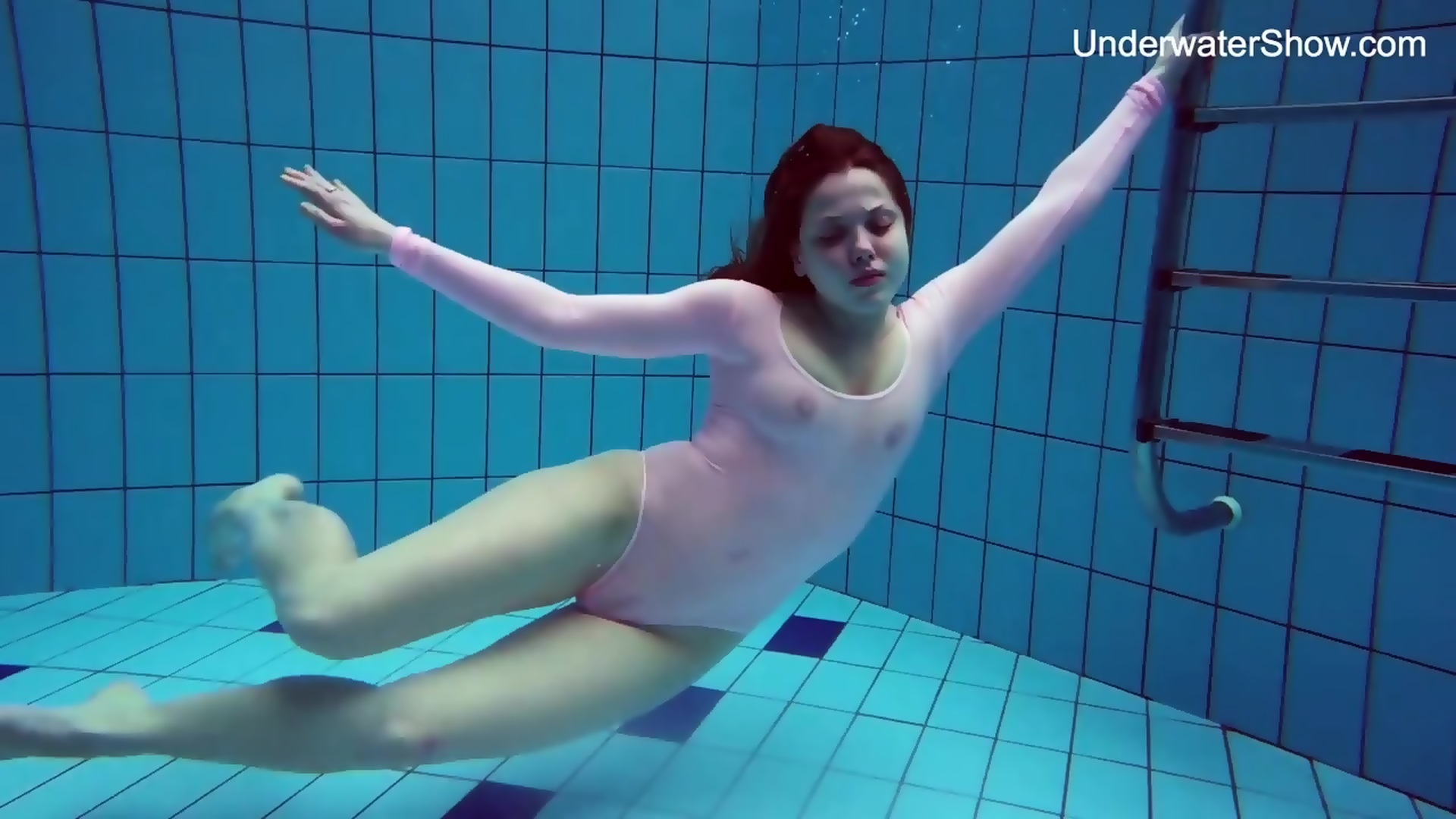 naked swimmers - jimmy micheals jordyn falls sexy nude amateur