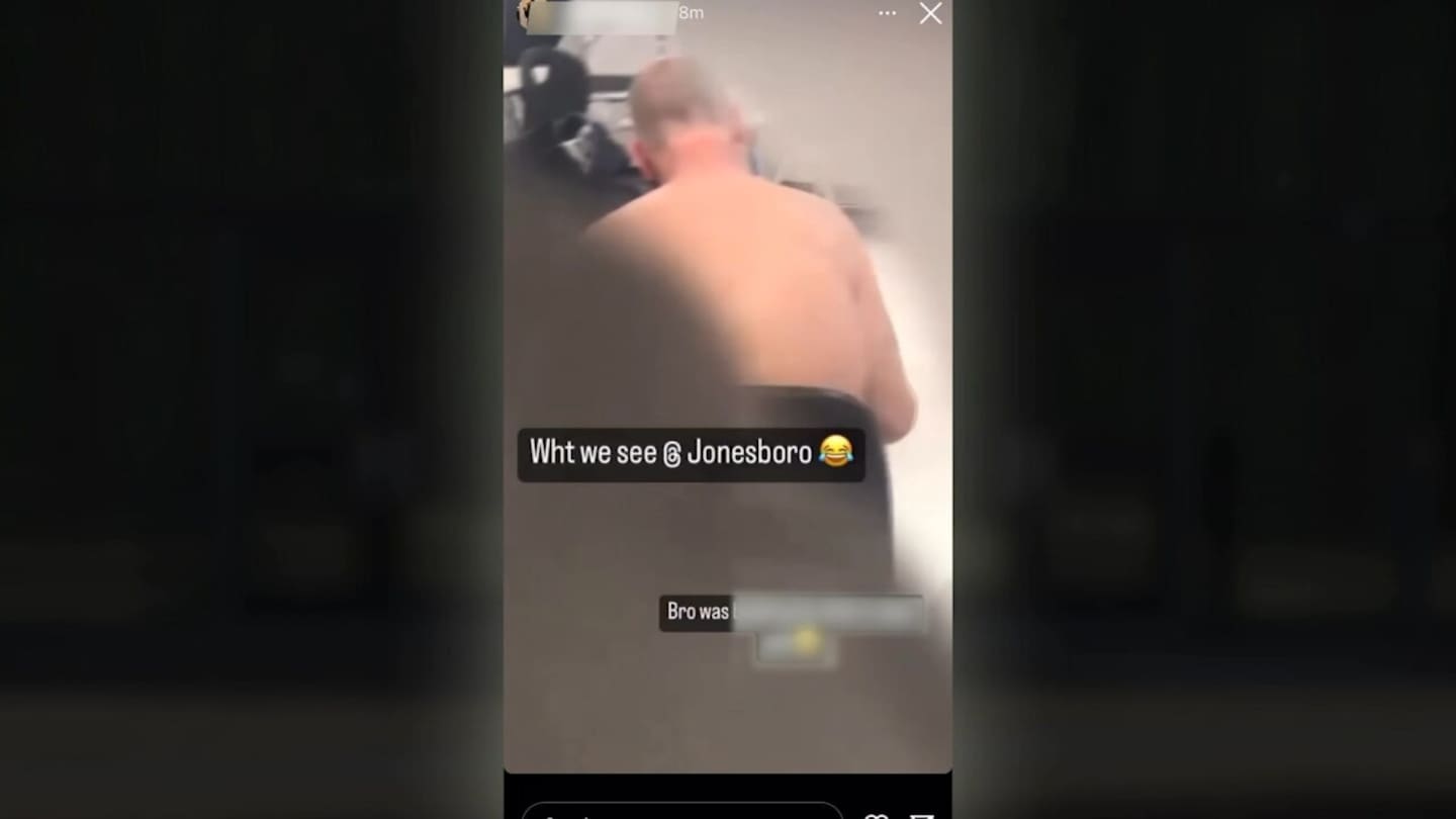 daniel dastrup recommends naked teacher classroom pic