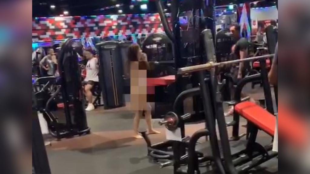 adriana francu recommends naked woman in the gym pic