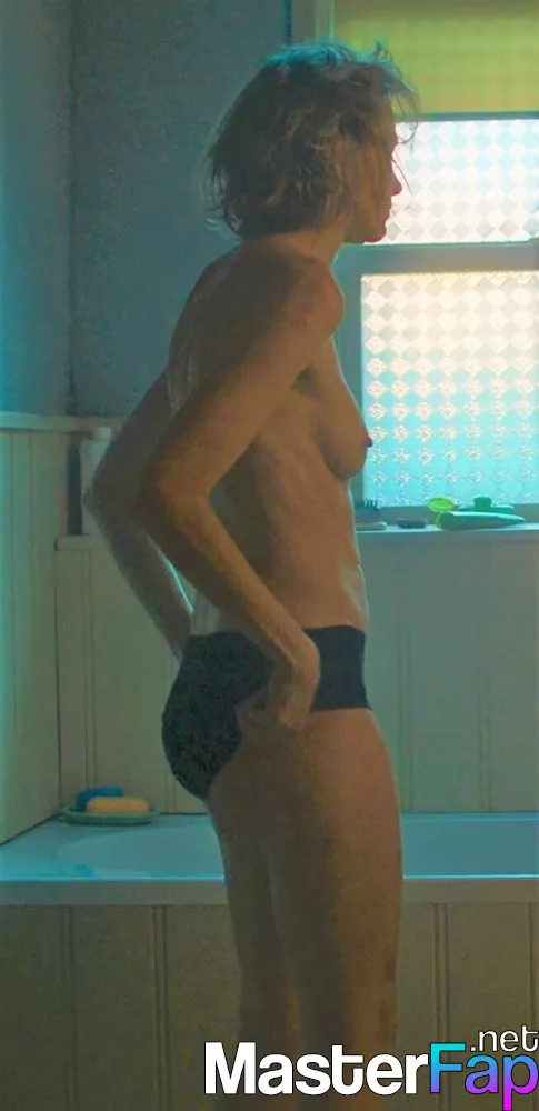 cara groeper recommends naomi watts nude naked pic