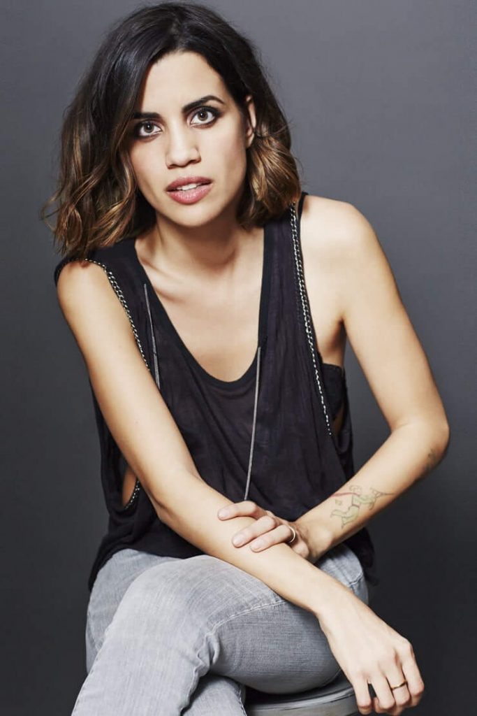 natalie morales in a bikini - chloe grace moretz sexscene dirty talking pornstars