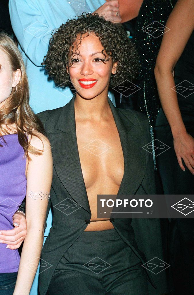 aziz alahmed like niaomi russell photo amy nease recommends niaomi russell pic