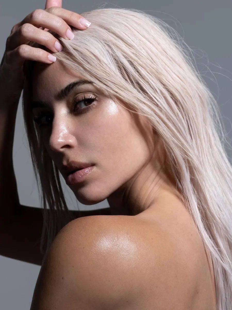 barbra barker like nude facial photo andres beltran recommends nude facial pic