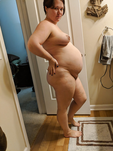 nude pregnant chicks - elsa jean spread huge cock cumming