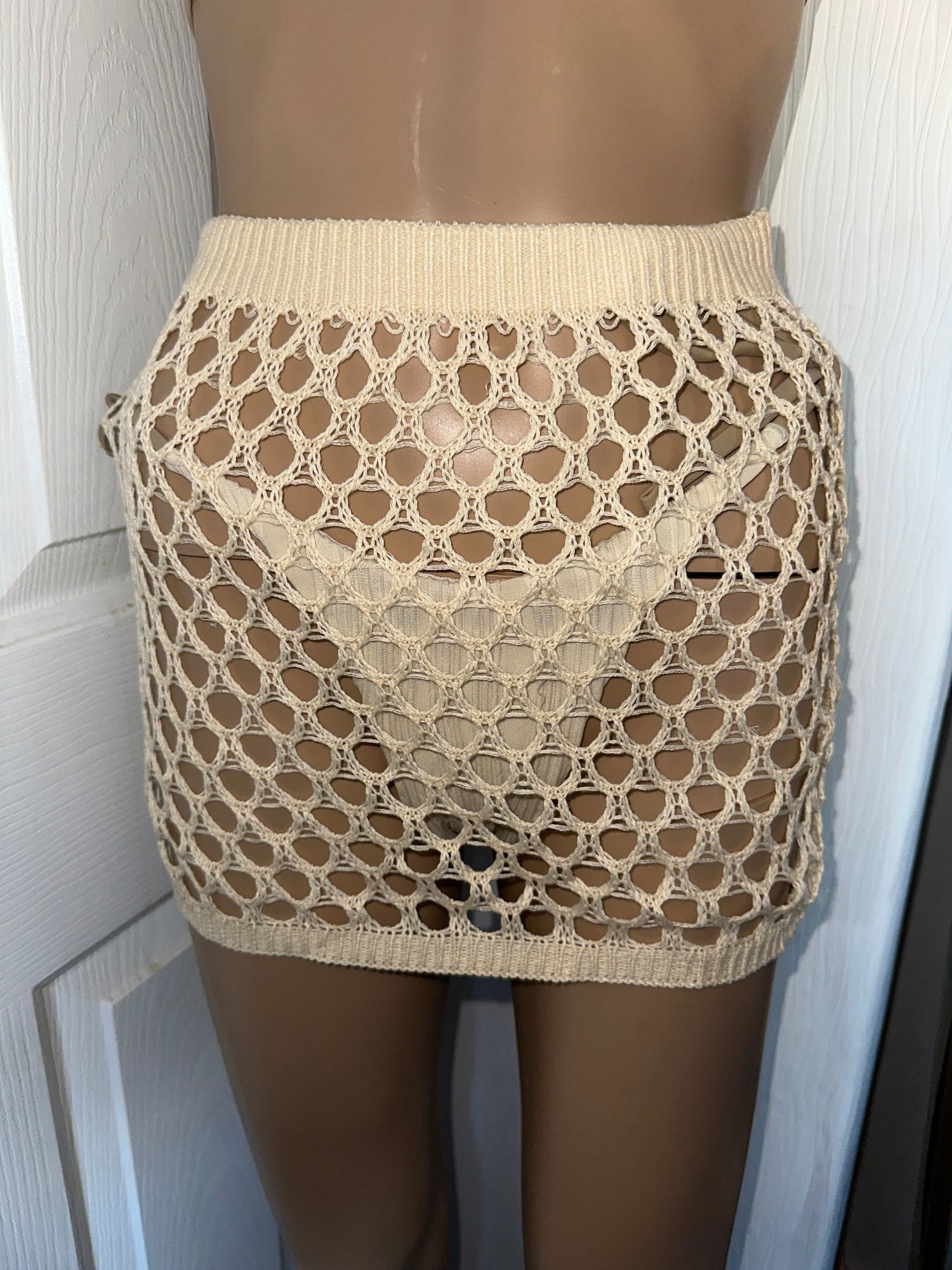 asha ramoutar recommends nude up skirt pics david yannone add nude up skirt pics photo