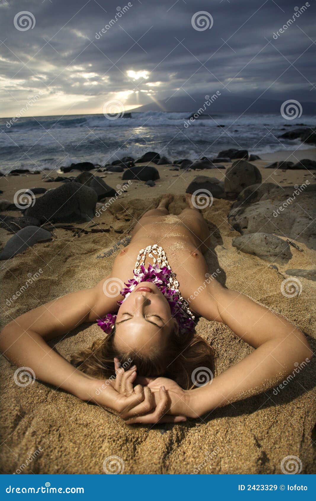 bastien add photo nude wife in beach