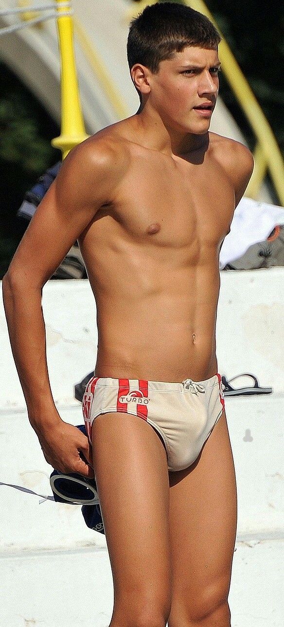 photos of men in speedos - jenna lovely chisa x pon