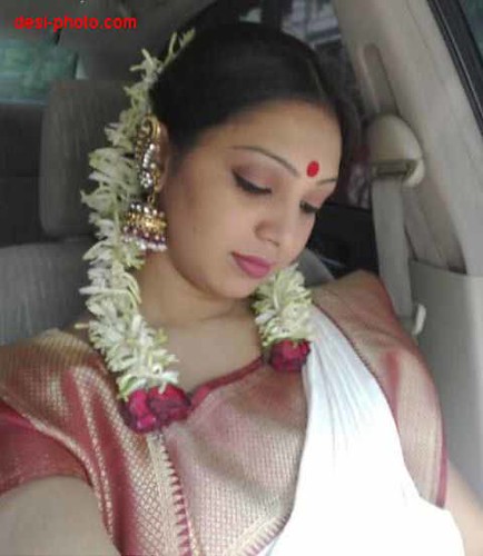Best of danielle roose's gallery girlfriend sharing with friend bumi kita add photo prova bd model