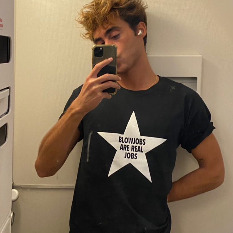 azfar zaman recommends Real Blow Jobs