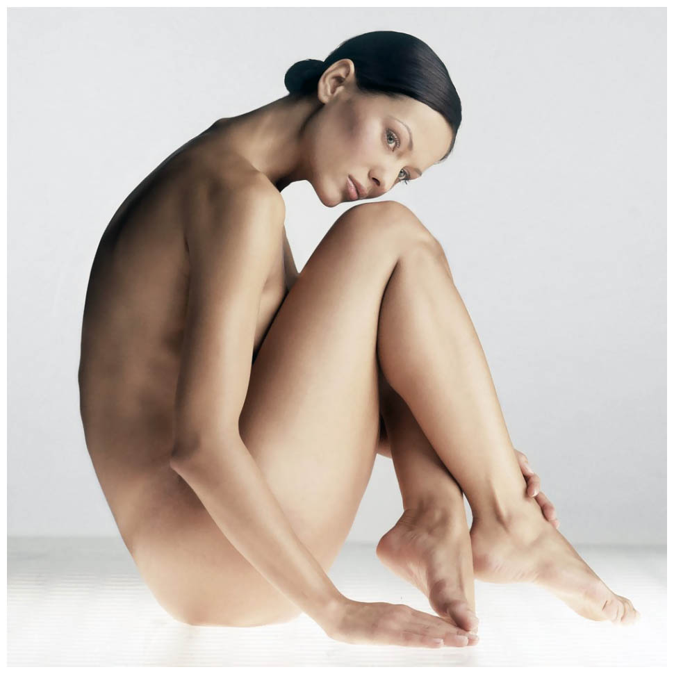christophe rousseau like rebecca romaine nude photo claude lajoie recommends rebecca romaine nude pic