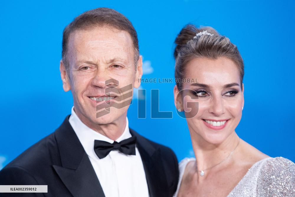 Top pics of bill tuikoro's XXX archive charlene abrams add photo