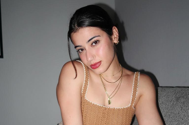 amir azfar recommends sara saffari boobs pic