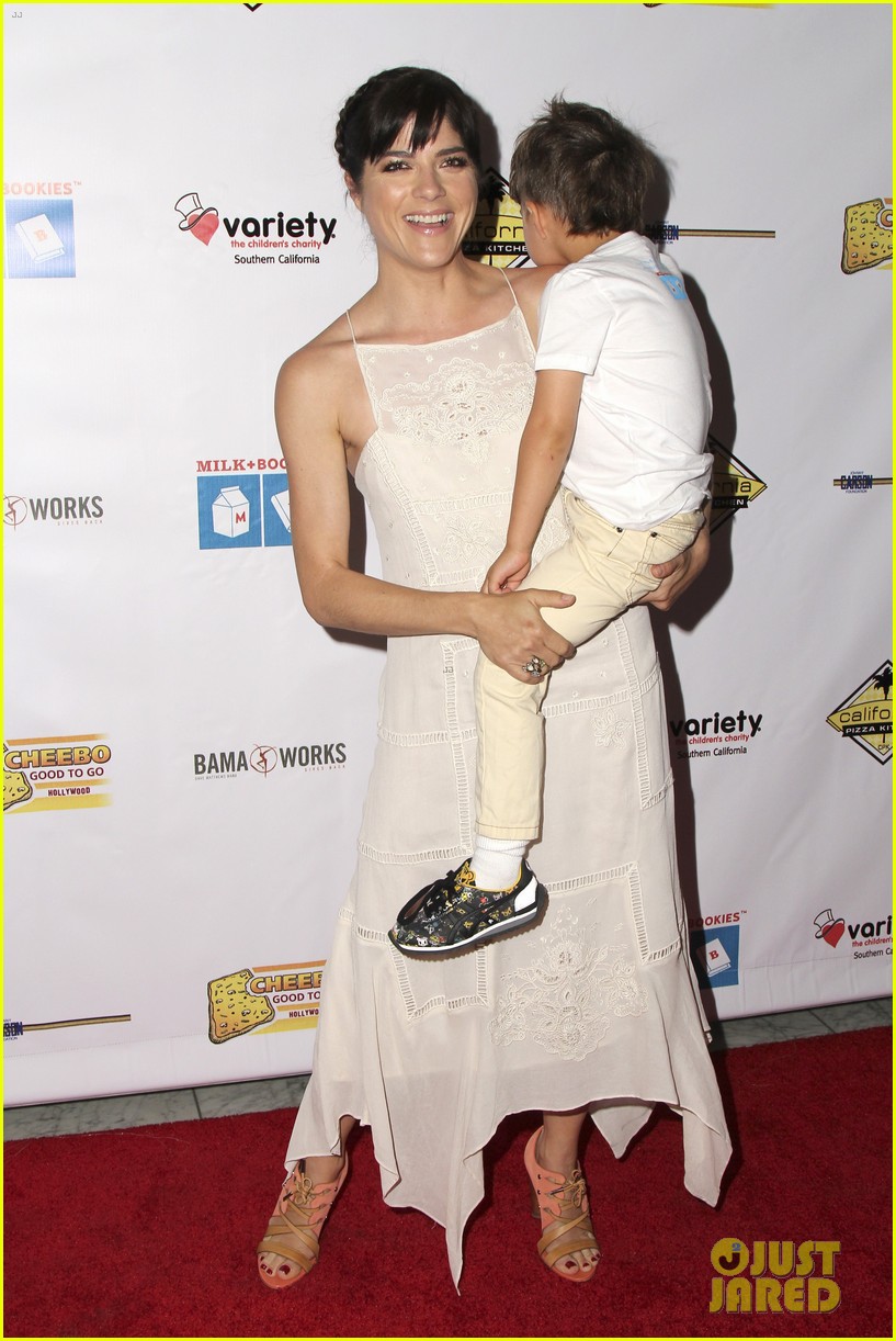 carlton corbitt add selma blair blowjob photo