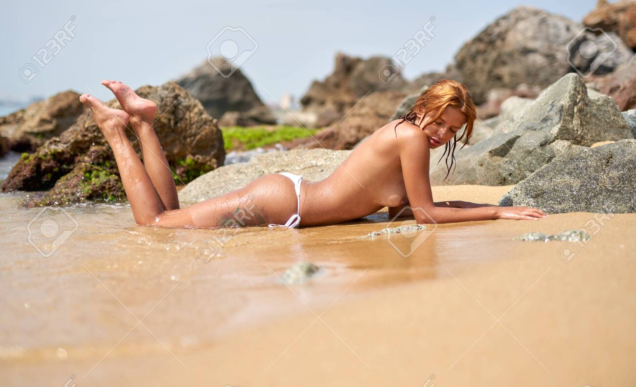 donn davidson like sexy naked women beach photo brooks reynolds recommends sexy naked women beach pic