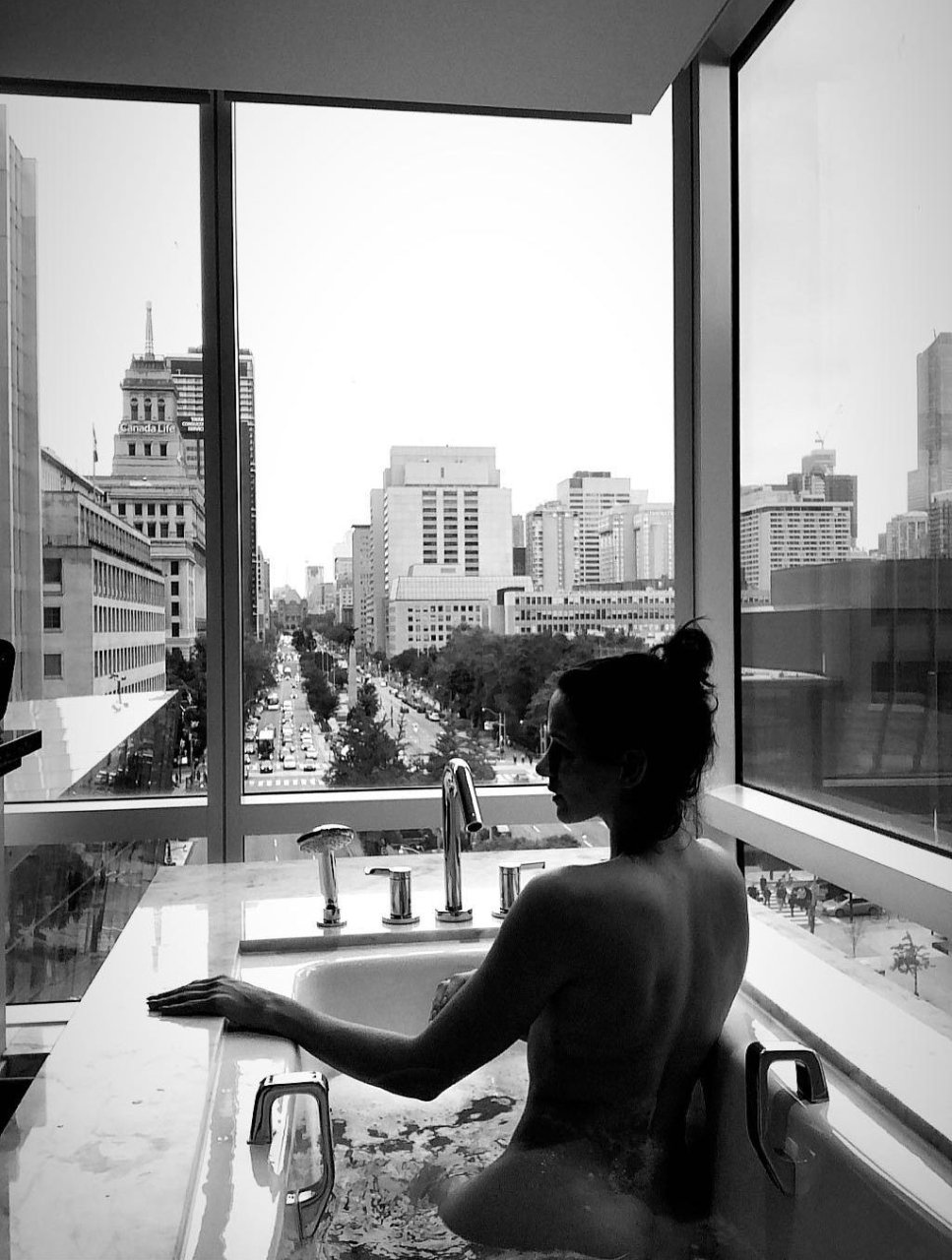 bobby bob bob recommends Shantel Vansanten Naked