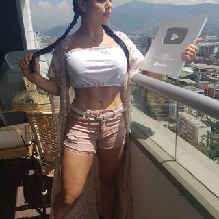 austin herrera share lina belfiore onlyfans leaks
