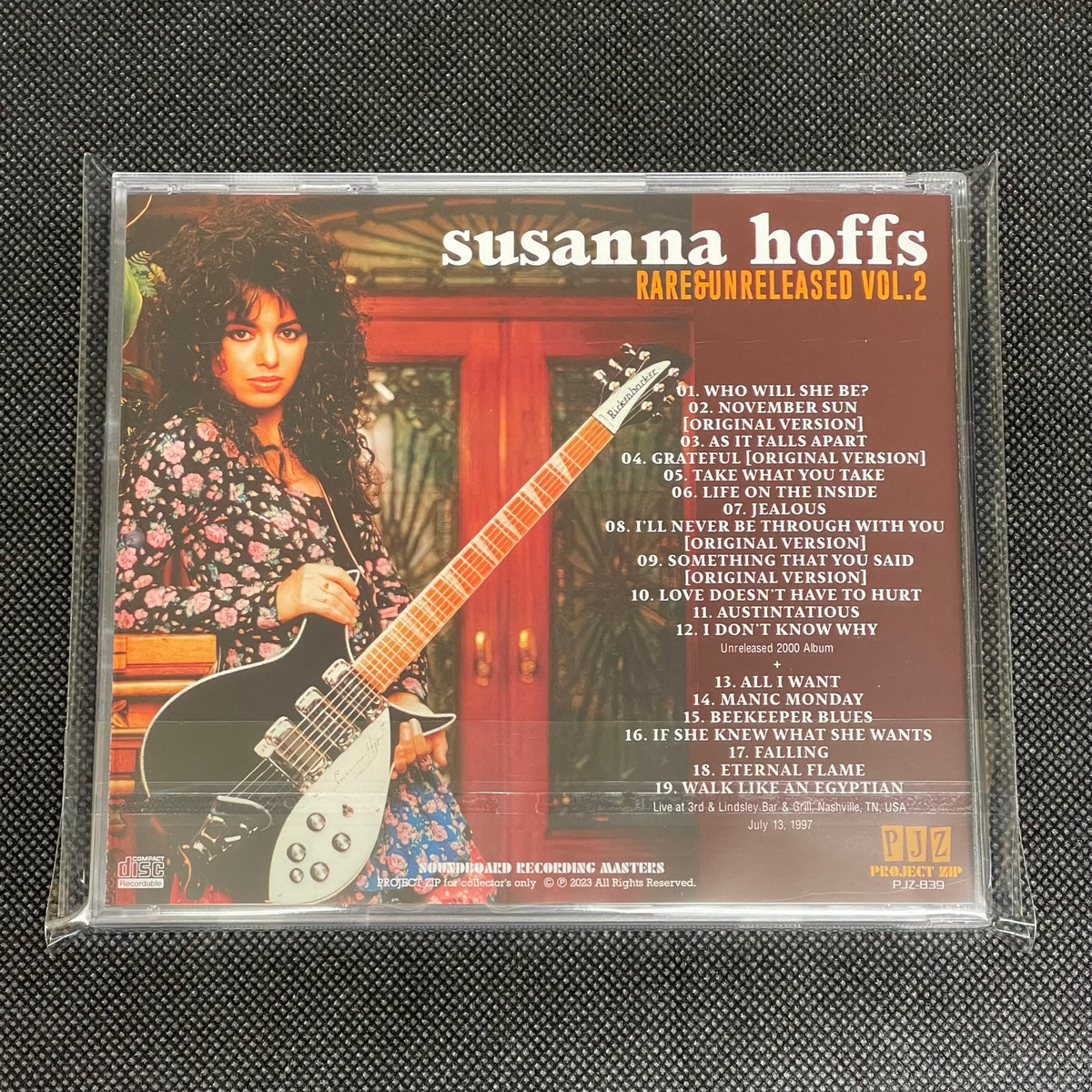 arthur smith sr recommends suzanna hoffs hot akemi doll add suzanna hoffs hot photo