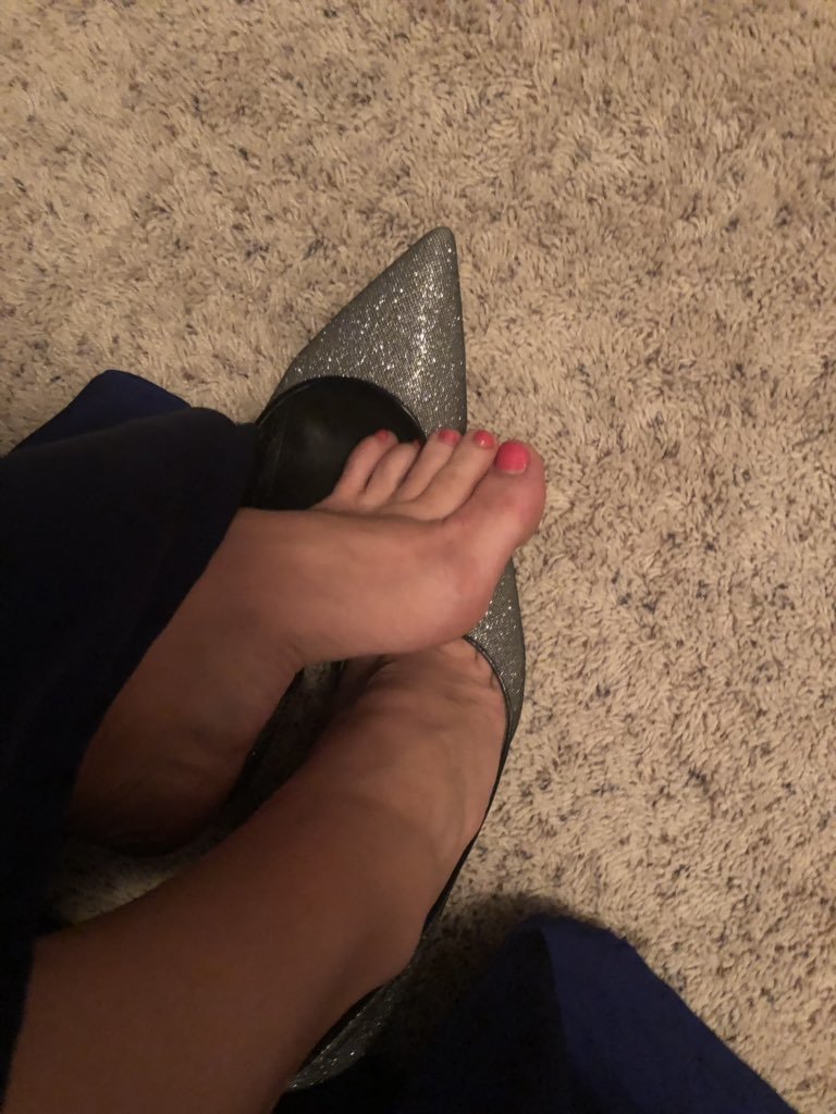 bret thayer like taylor raz feet photo alain carpentier recommends taylor raz feet pic