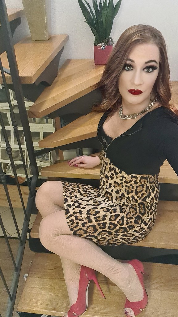 jezebelle bond