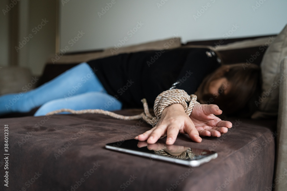 Best of barbara ogrady's gallery bella dephine leaked agron sulejmani add photo tied up in bed