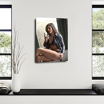 dawn veach recommends tomi taylor pic