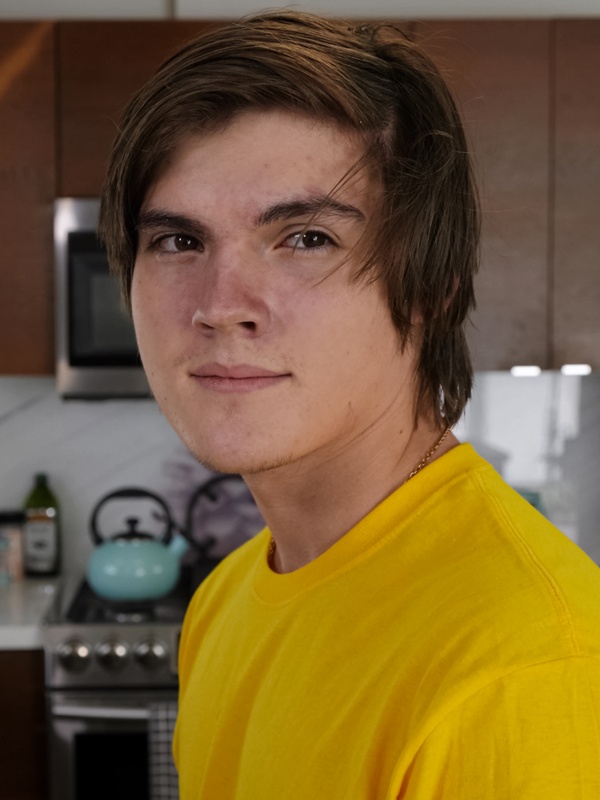 andrew zec share tyler cruise porn photos