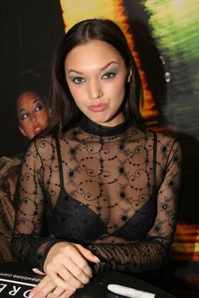ari lane recommends Lolly dames nude