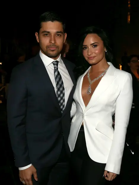 Best of shay sights facial adi harary share valentine demi photos
