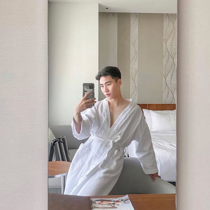 crystal santana recommends Vietnam Twinks