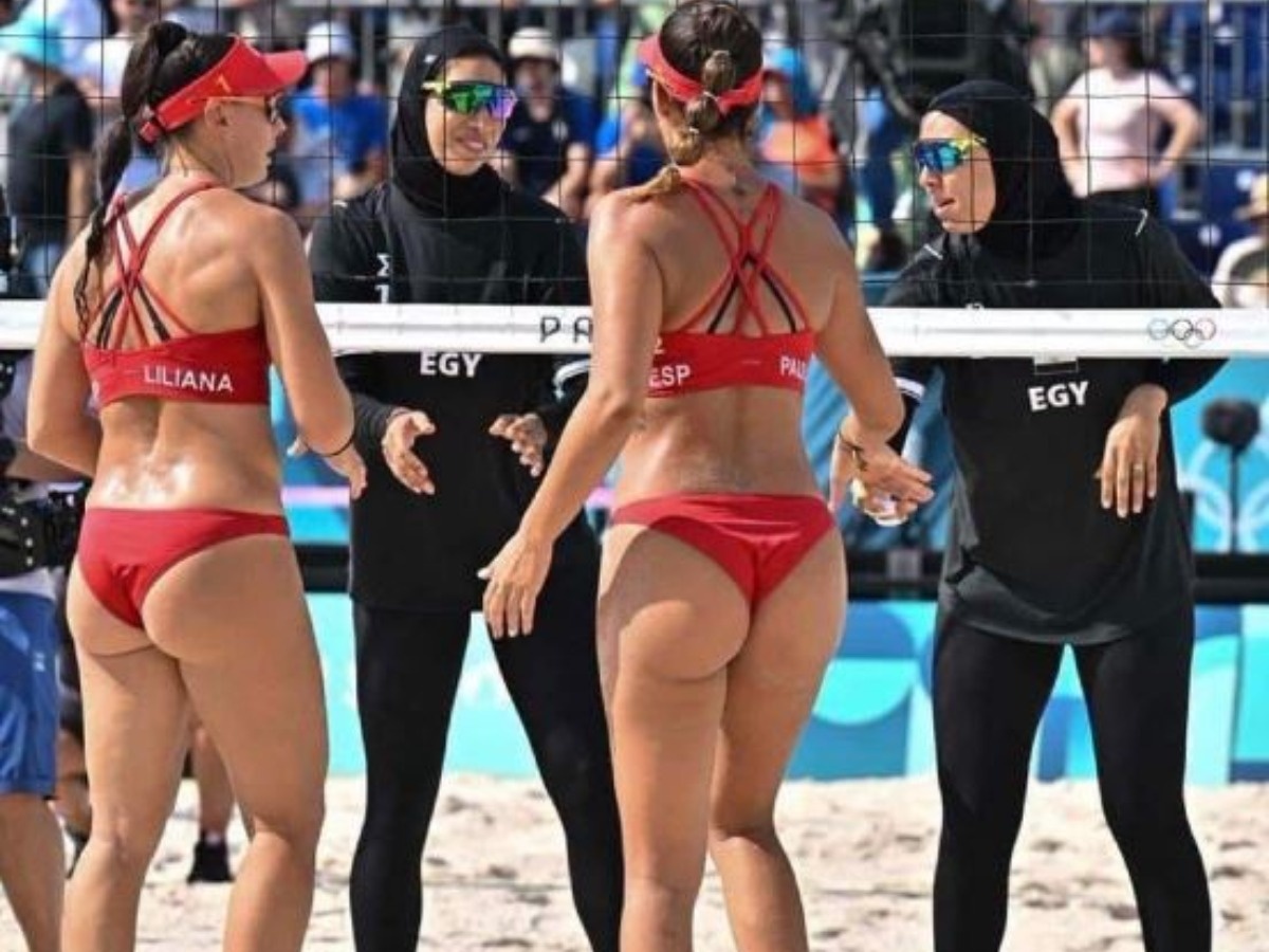 Volleyball Camel Toe toying around adam digby recommends Volleyball Camel Toe