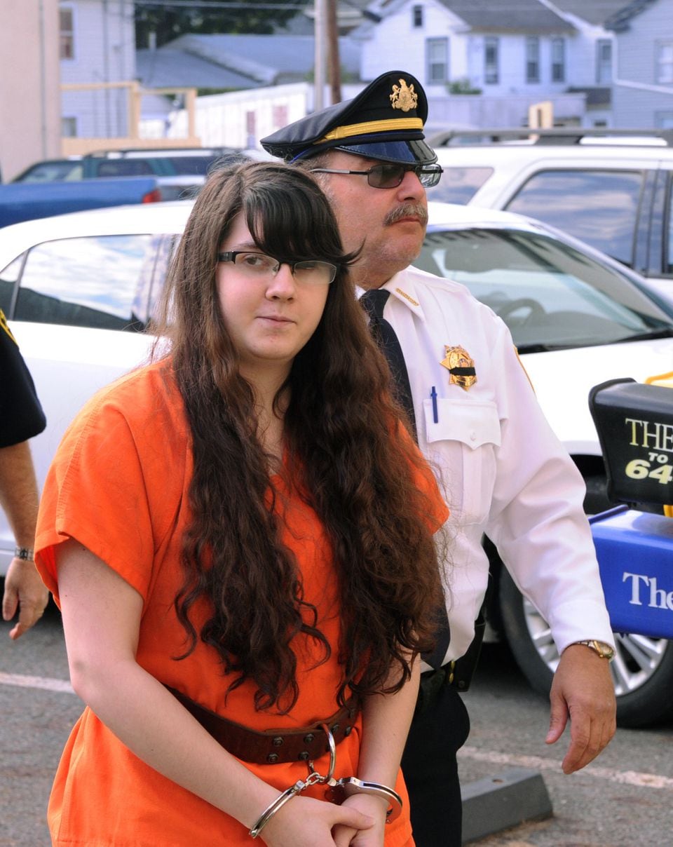 blake leshen recommends wife with craigslist stranger ahmed tabak add wife with craigslist stranger photo