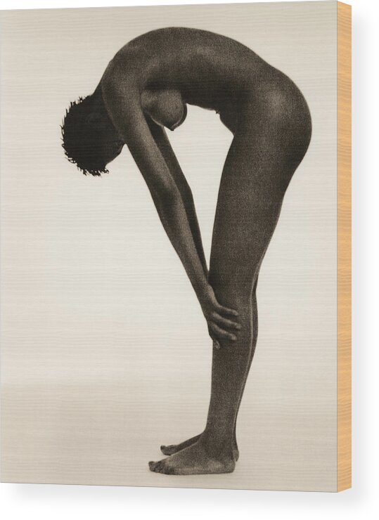 chris kavallos recommends woman bent over nude pic