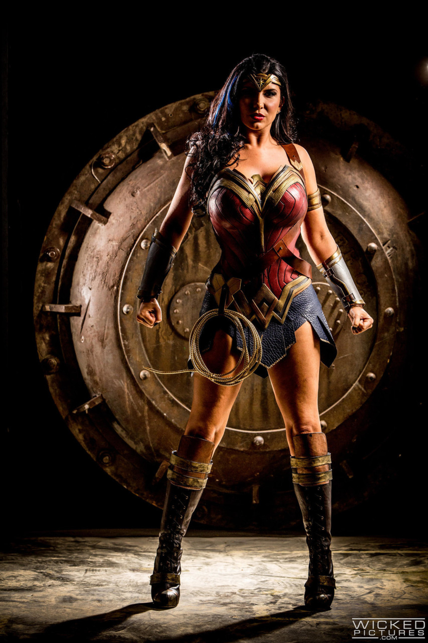 bill peach add photo wonder woman milf