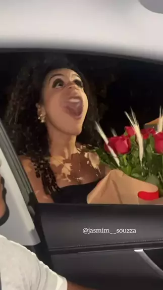 Yasmyne Fitzgerald gaping assholes