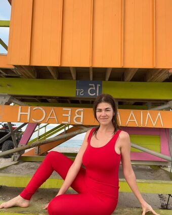 danny johnson recommends Yogatravelgirl Nude