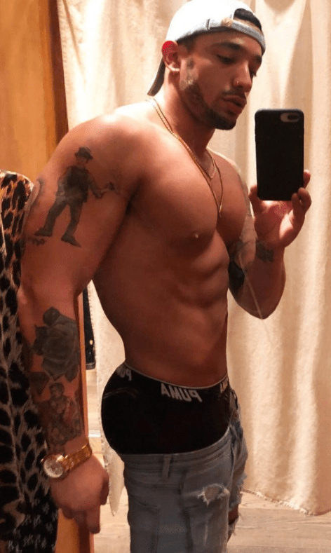 alain belzile recommends amature strip dance pic